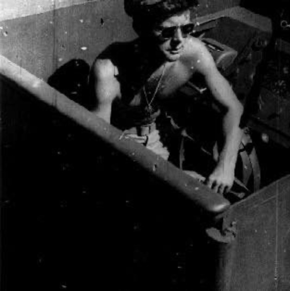 Meet your Posher, Chris - Picture 1 of 1